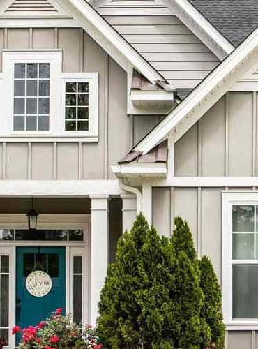 board-and-batten-siding-main-img.jpg