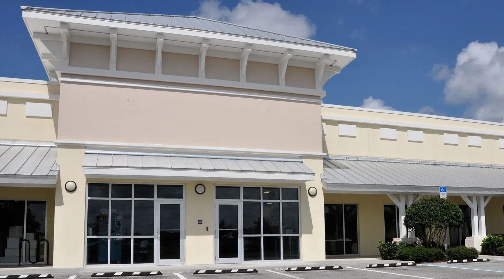 commercial-stucco-painting-hero-image.jpg