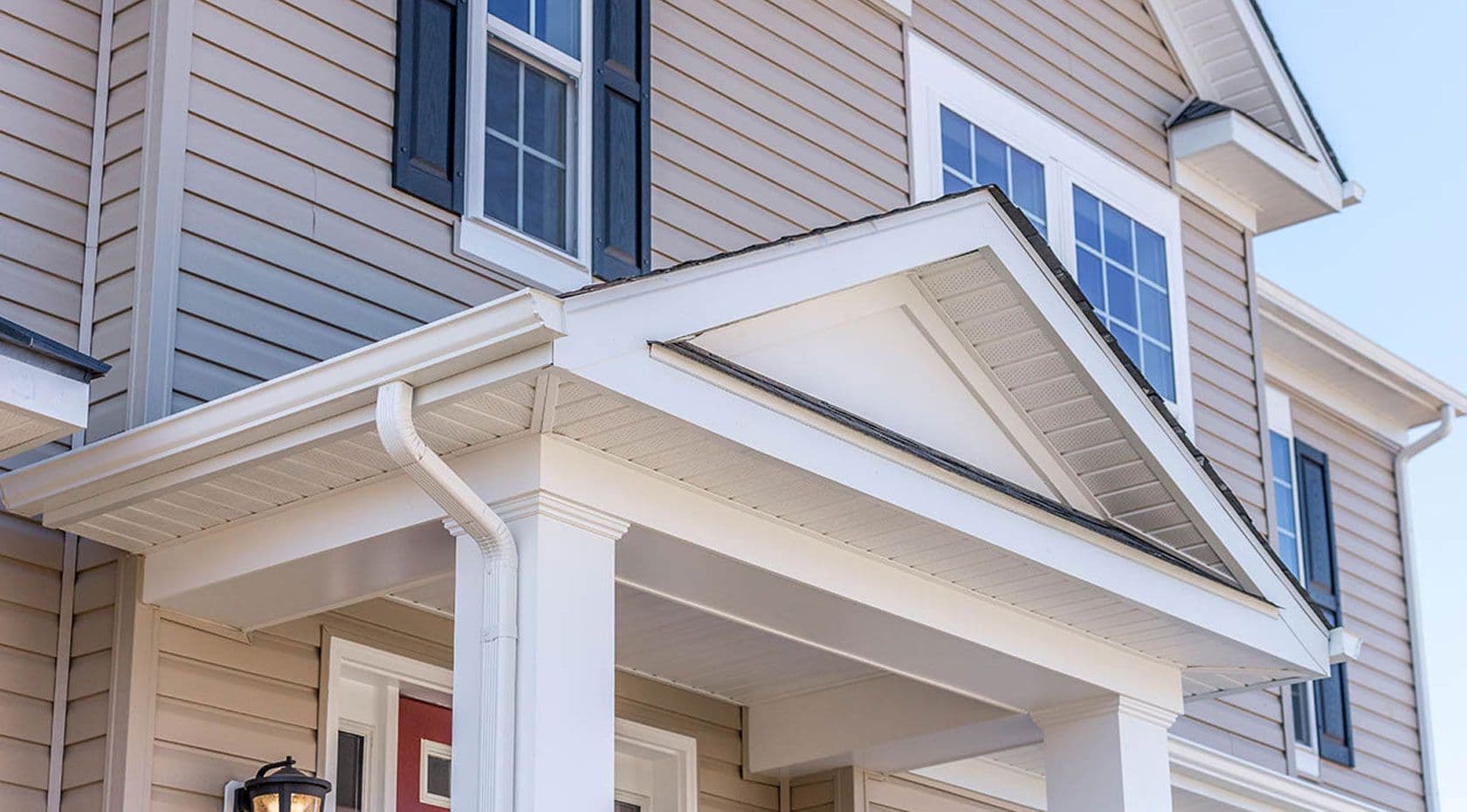 insulated-vinyl-siding-hero-image.jpg