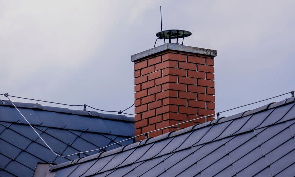 resurface-a-brick-chimney-blog-image.jpg