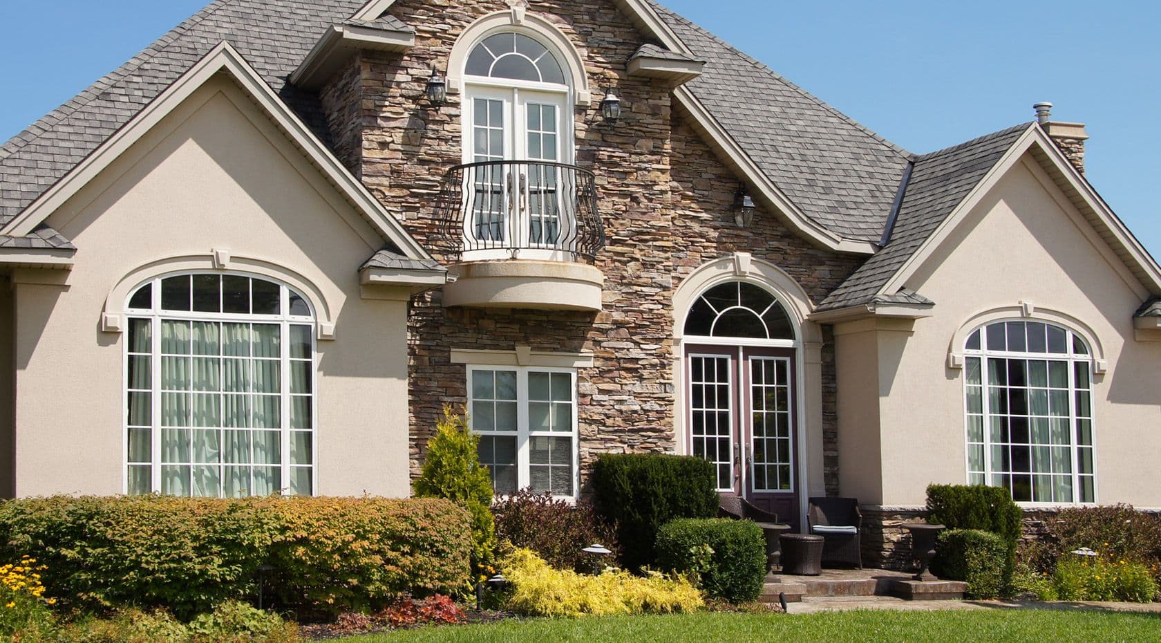 stucco-replacement-hero.jpg